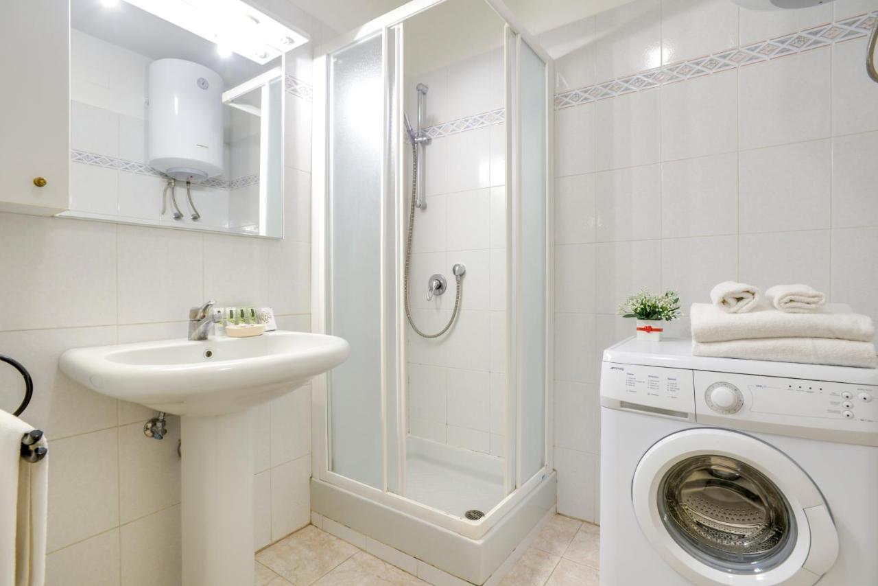 Mamo Florence - Palazzo Spinelli Apartment Екстериор снимка